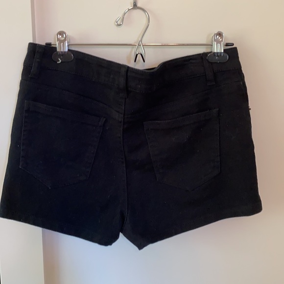 Forever 21 high waist shorts - Picture 2 of 3